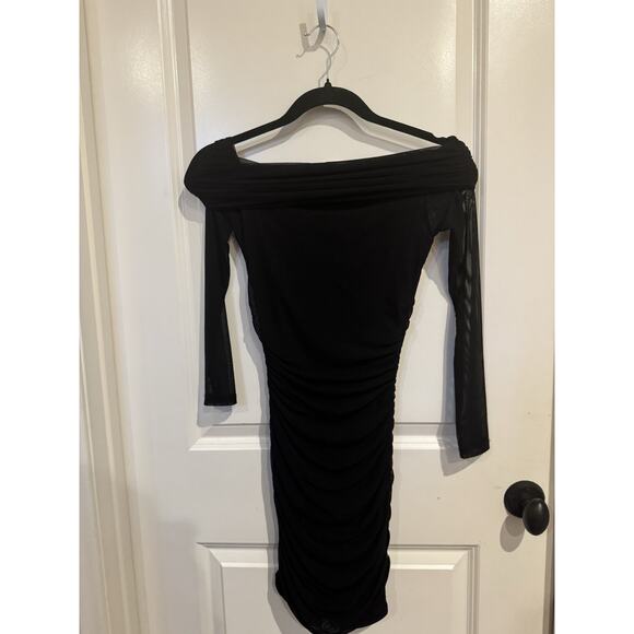 Windsor NWT Off Shoulder Long Sleeve Mini Dress Black Small - Picture 4 of 8